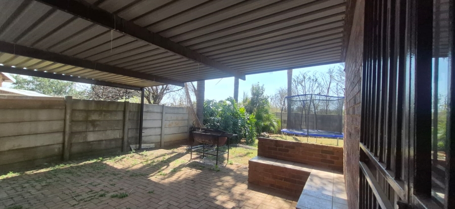4 Bedroom Property for Sale in Randpoort Gauteng