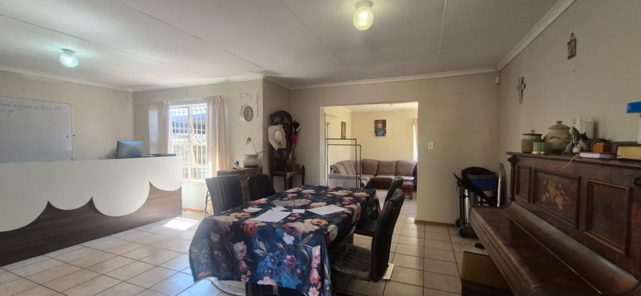 4 Bedroom Property for Sale in Randpoort Gauteng