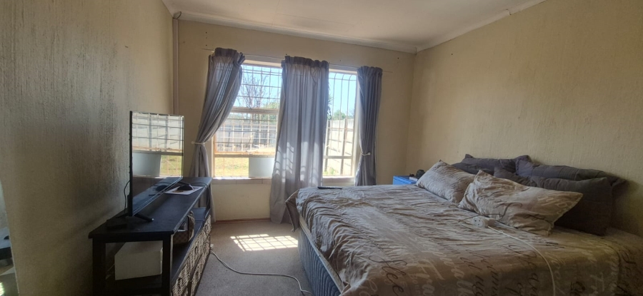 4 Bedroom Property for Sale in Randpoort Gauteng