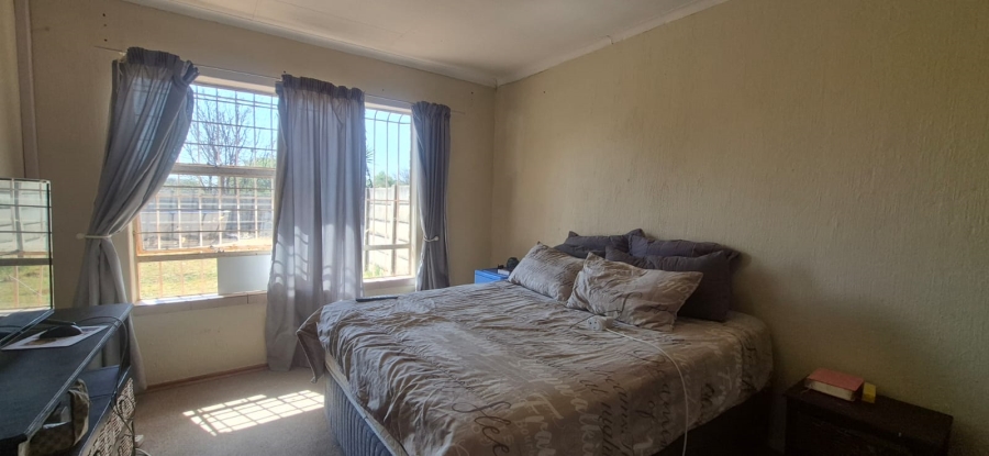 4 Bedroom Property for Sale in Randpoort Gauteng