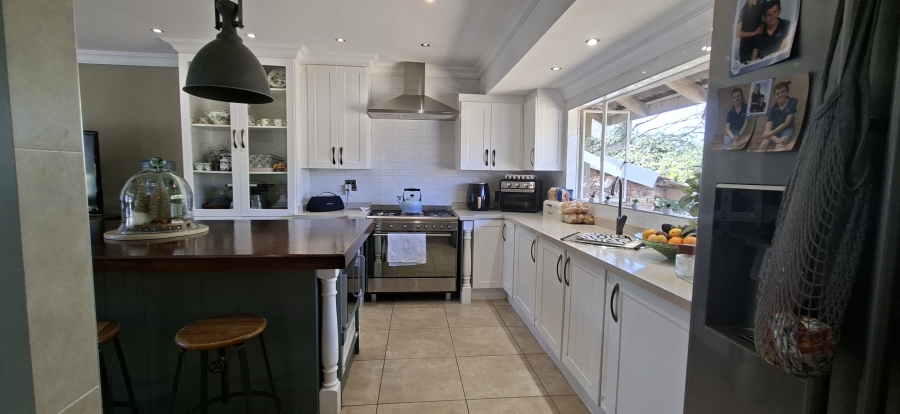 4 Bedroom Property for Sale in Rant En Dal Gauteng
