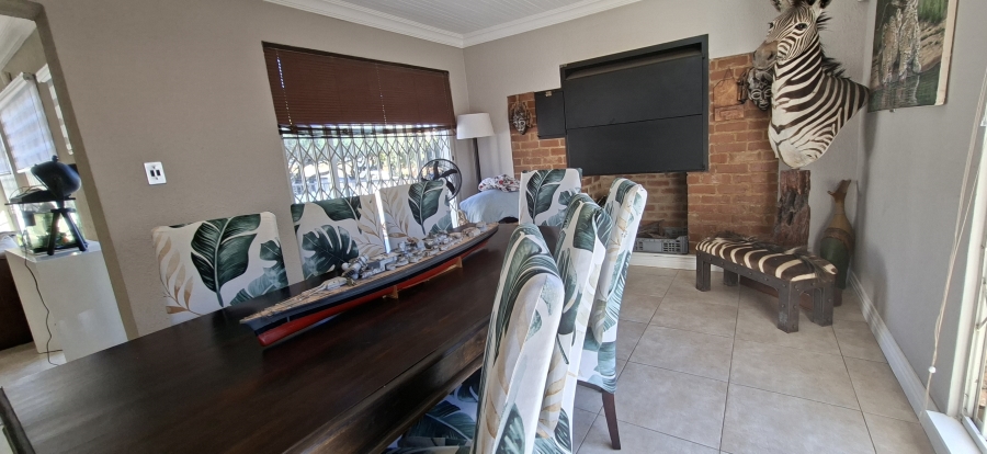 4 Bedroom Property for Sale in Rant En Dal Gauteng