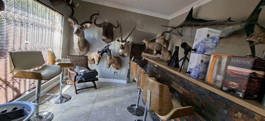 4 Bedroom Property for Sale in Rant En Dal Gauteng
