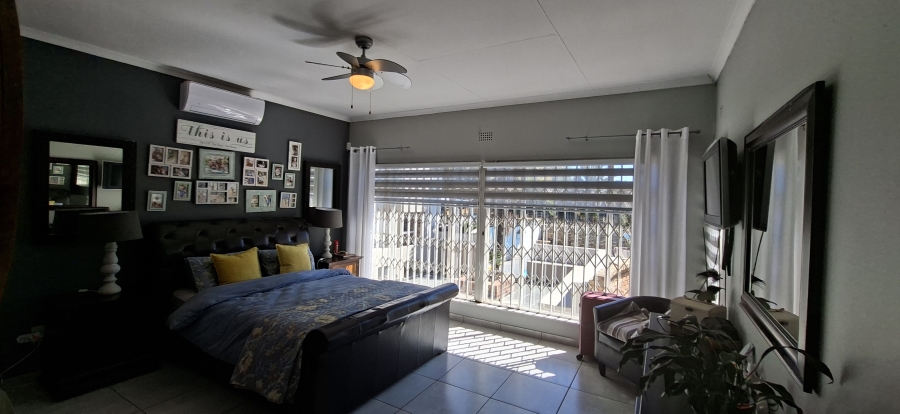 4 Bedroom Property for Sale in Rant En Dal Gauteng