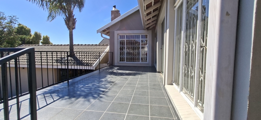 4 Bedroom Property for Sale in Rant En Dal Gauteng