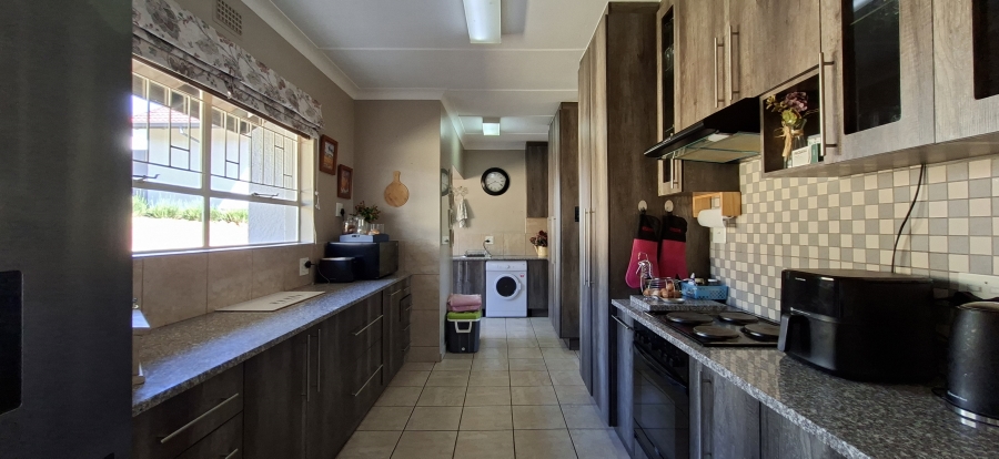 3 Bedroom Property for Sale in Rangeview Gauteng