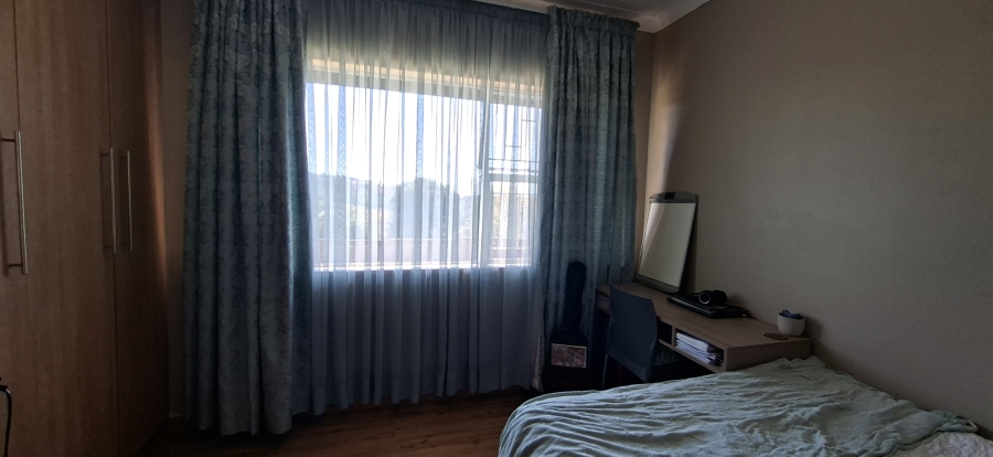 3 Bedroom Property for Sale in Rangeview Gauteng