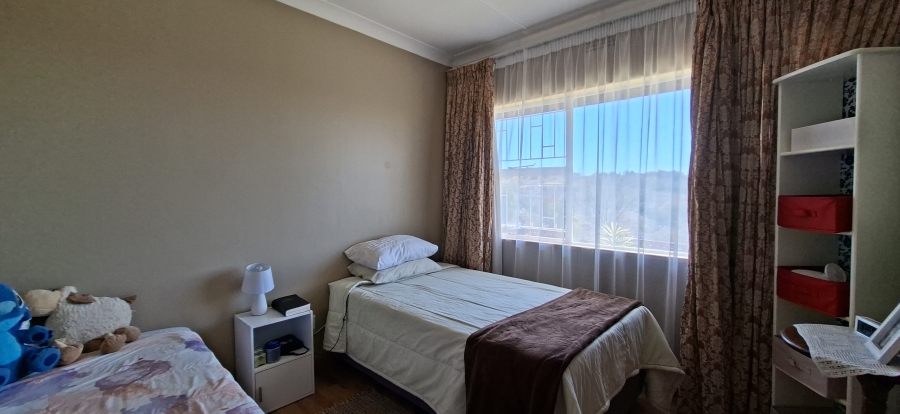 3 Bedroom Property for Sale in Rangeview Gauteng