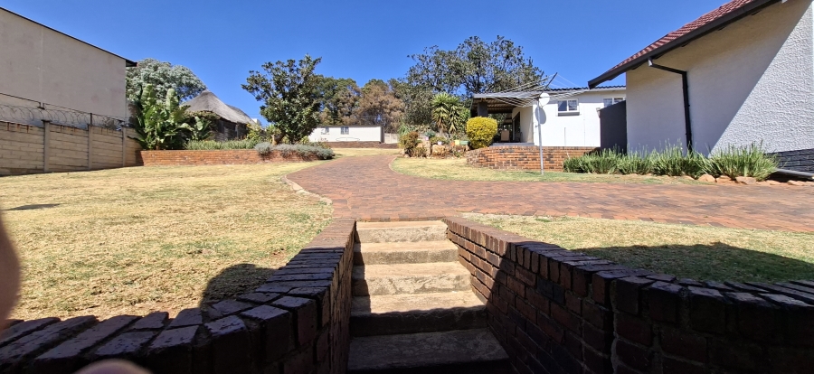 3 Bedroom Property for Sale in Rangeview Gauteng