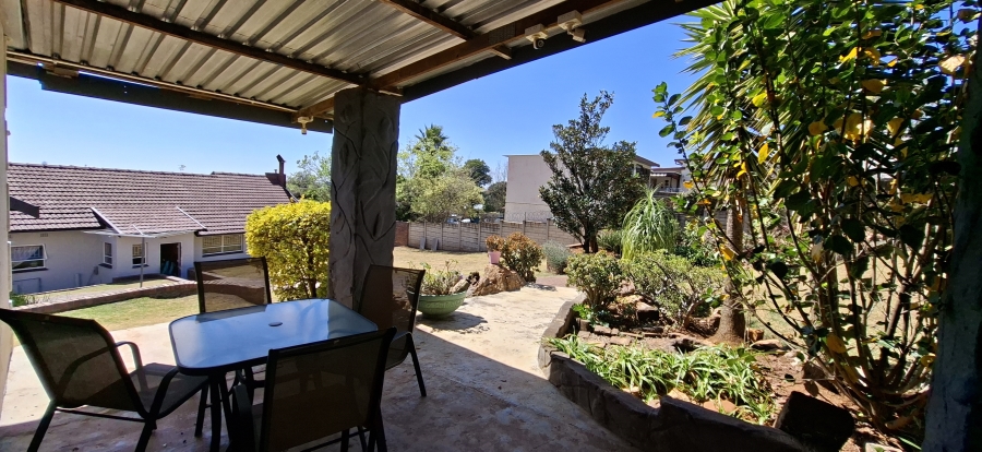 3 Bedroom Property for Sale in Rangeview Gauteng