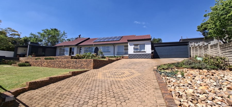 3 Bedroom Property for Sale in Rangeview Gauteng