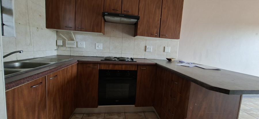 2 Bedroom Property for Sale in Sugar Bush Estate Gauteng