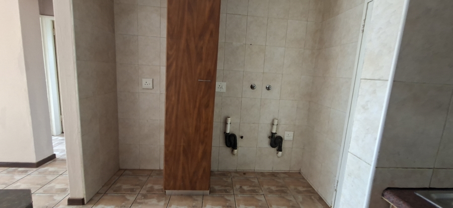 2 Bedroom Property for Sale in Sugar Bush Estate Gauteng