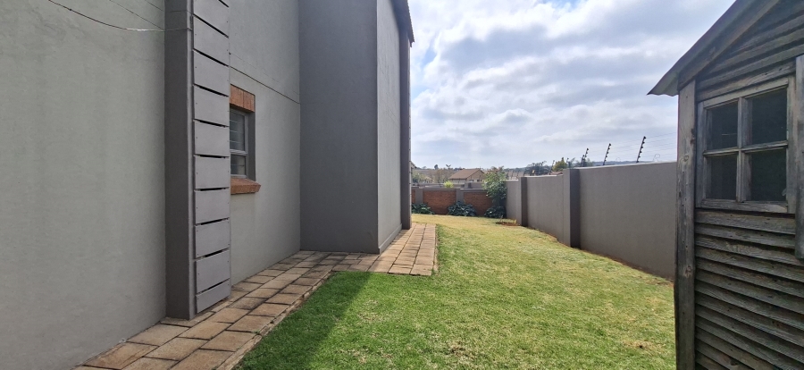 2 Bedroom Property for Sale in Sugar Bush Estate Gauteng