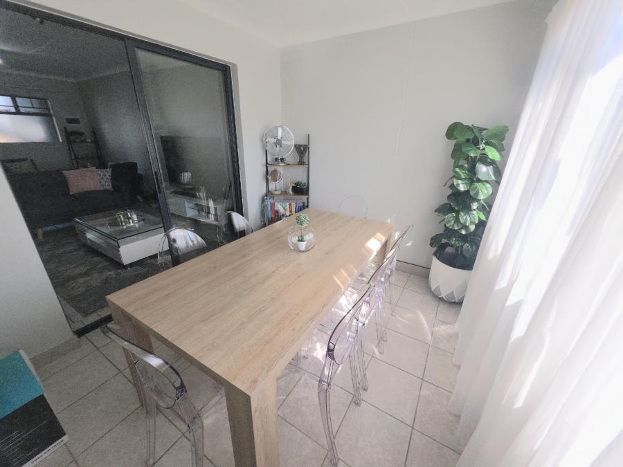 2 Bedroom Property for Sale in Sagewood Gauteng