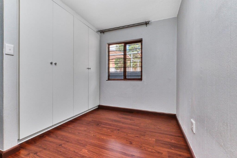2 Bedroom Property for Sale in Paulshof Gauteng