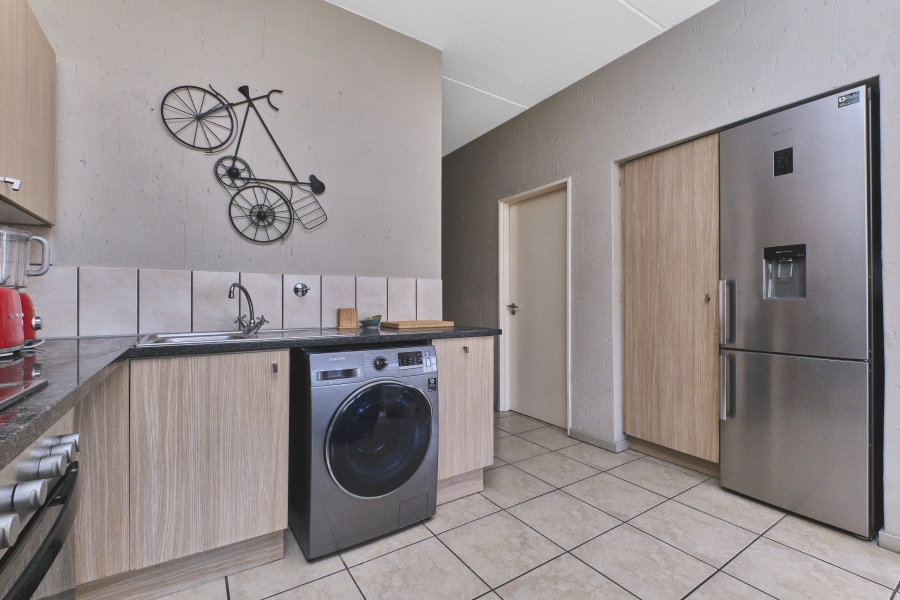 2 Bedroom Property for Sale in Ferndale Gauteng
