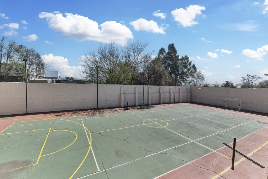 2 Bedroom Property for Sale in Ferndale Gauteng
