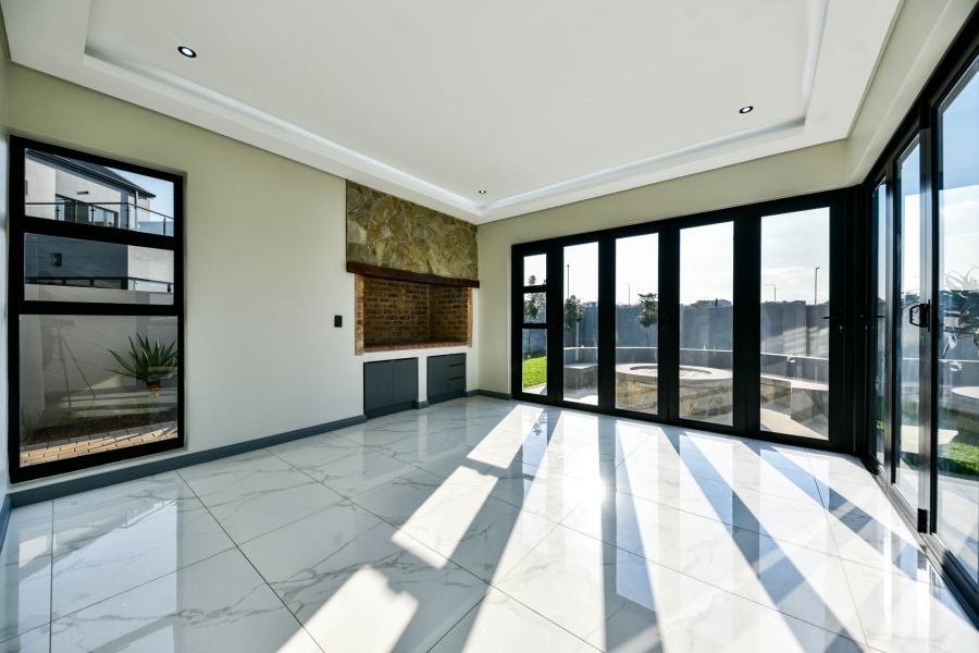 4 Bedroom Property for Sale in Fountainbrook Estate Gauteng
