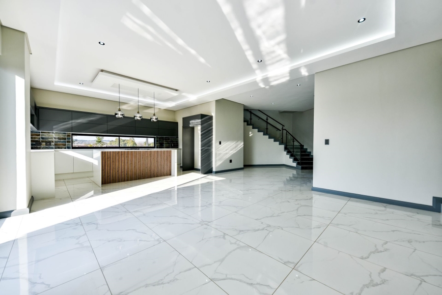 4 Bedroom Property for Sale in Fountainbrook Estate Gauteng