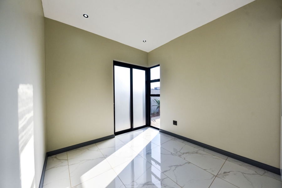 4 Bedroom Property for Sale in Fountainbrook Estate Gauteng