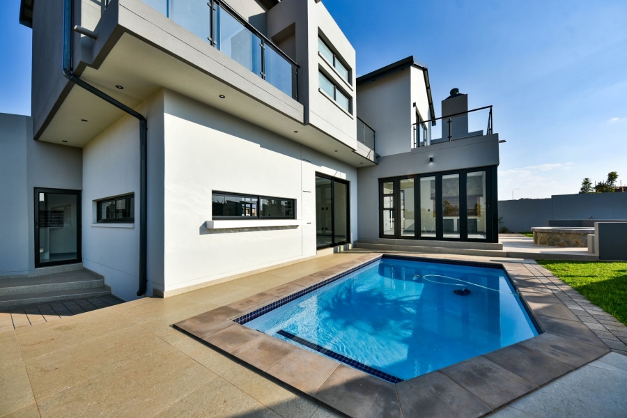 4 Bedroom Property for Sale in Fountainbrook Estate Gauteng