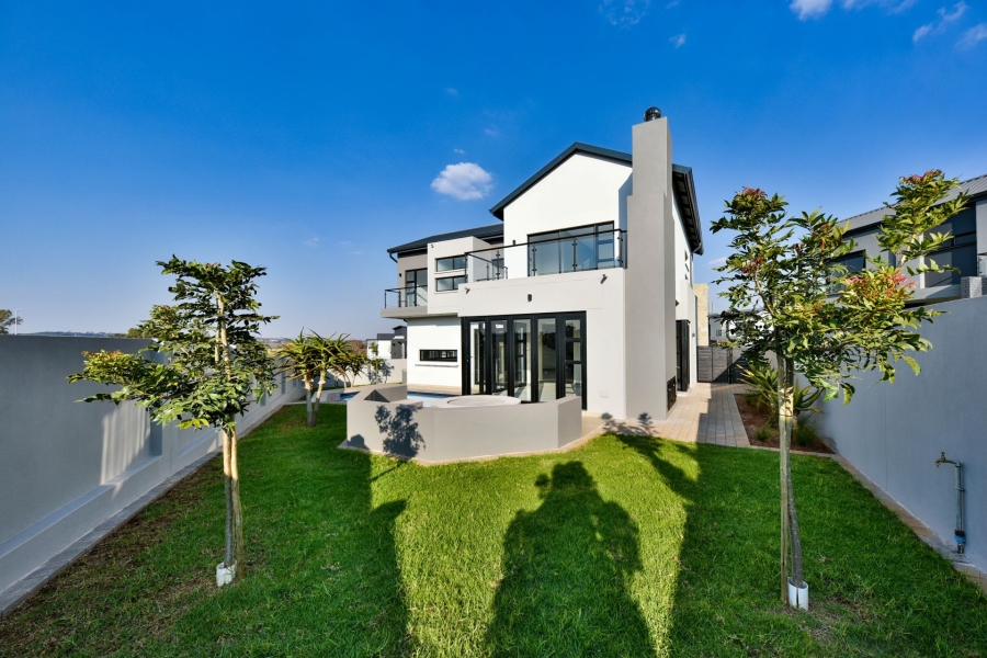 4 Bedroom Property for Sale in Fountainbrook Estate Gauteng