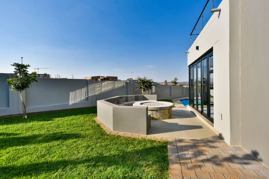 4 Bedroom Property for Sale in Fountainbrook Estate Gauteng