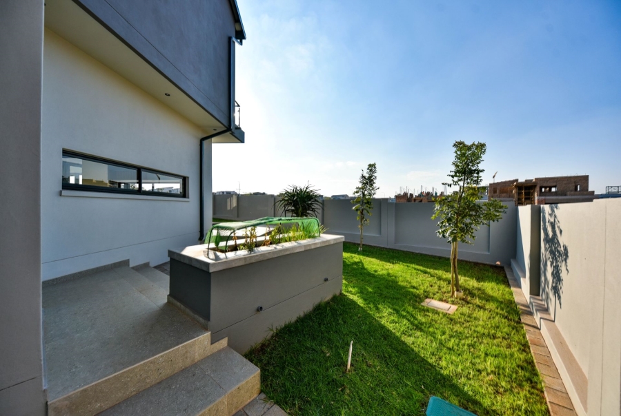 4 Bedroom Property for Sale in Fountainbrook Estate Gauteng