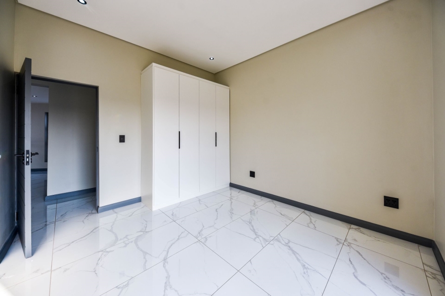 4 Bedroom Property for Sale in Fountainbrook Estate Gauteng