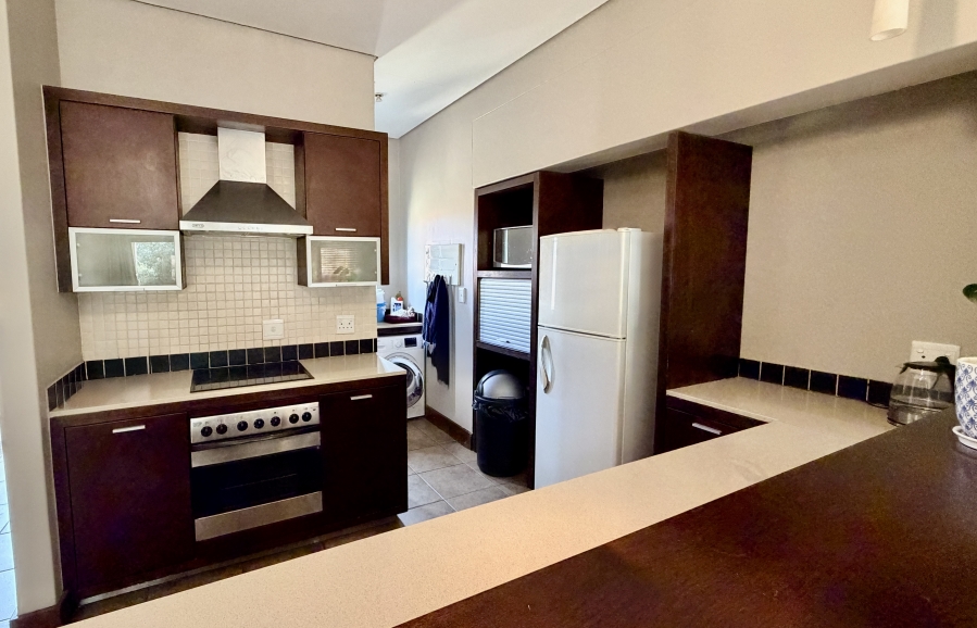 To Let 2 Bedroom Property for Rent in Midstream Estate Gauteng