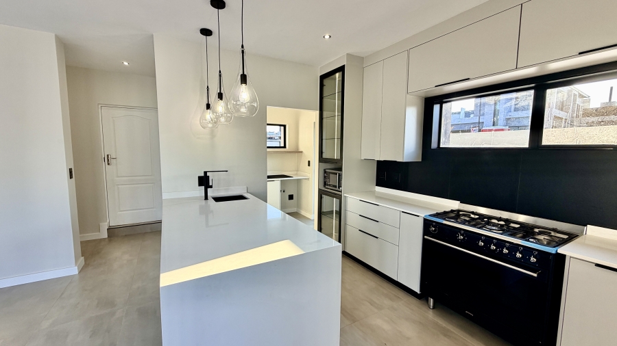 4 Bedroom Property for Sale in Fountainbrook Estate Gauteng