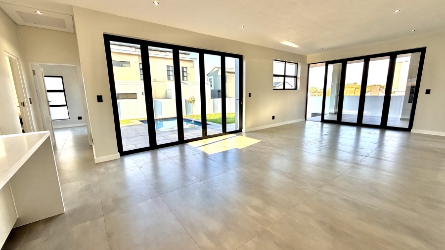 4 Bedroom Property for Sale in Fountainbrook Estate Gauteng