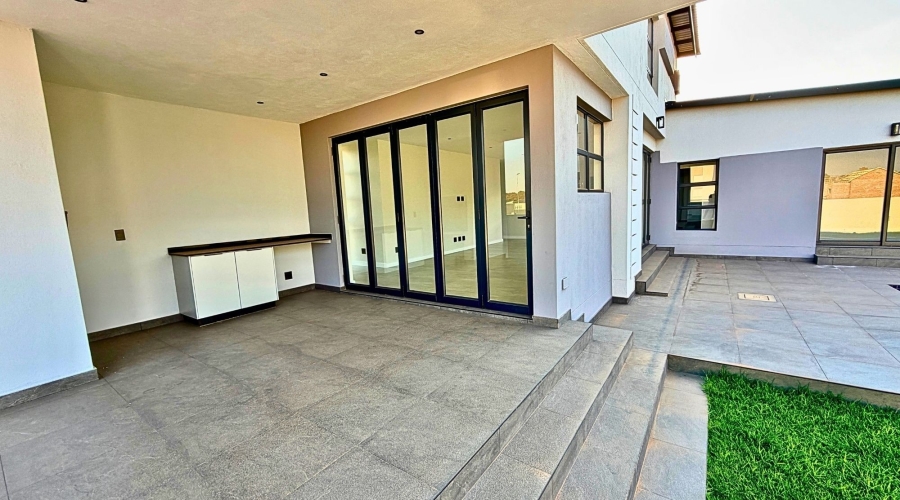 4 Bedroom Property for Sale in Fountainbrook Estate Gauteng