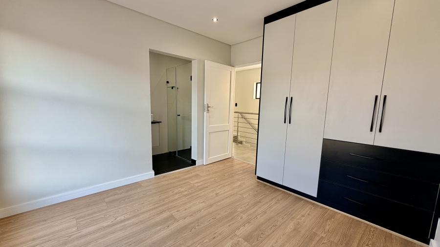4 Bedroom Property for Sale in Fountainbrook Estate Gauteng