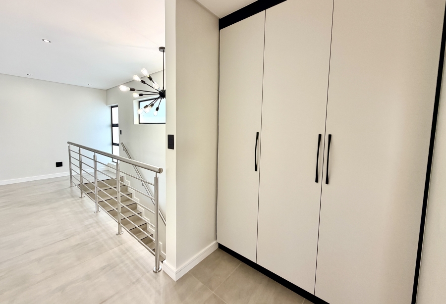 4 Bedroom Property for Sale in Fountainbrook Estate Gauteng