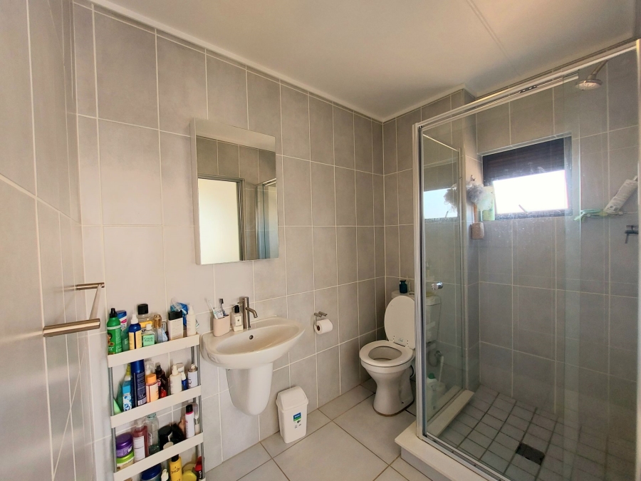 To Let 3 Bedroom Property for Rent in Mooikloof Gauteng