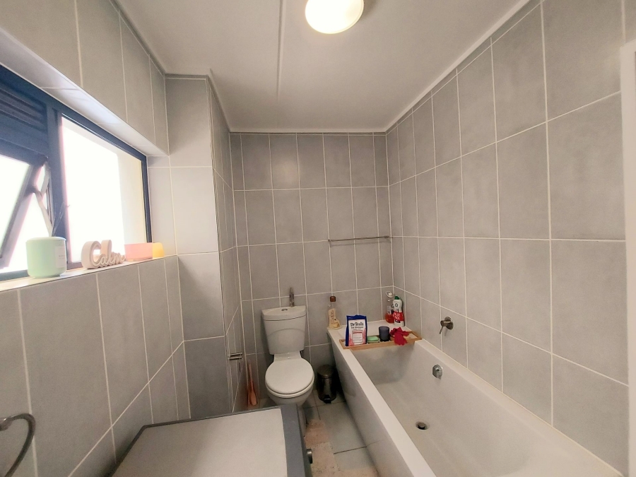 To Let 3 Bedroom Property for Rent in Mooikloof Gauteng