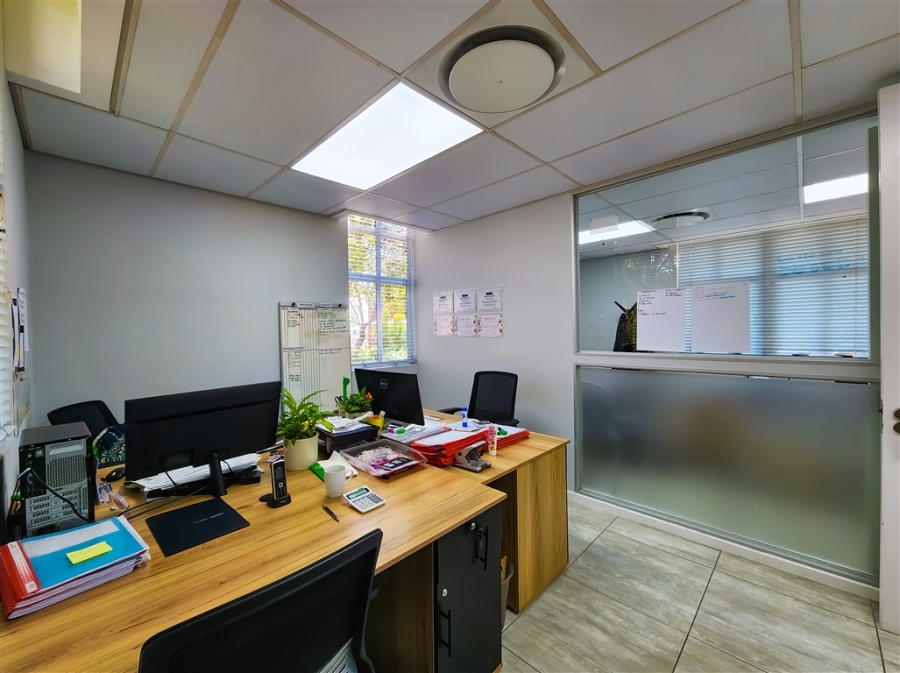 To Let Commercial Property for Rent in Dainfern Gauteng