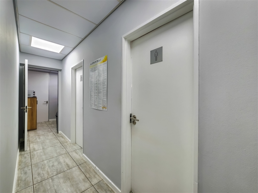 To Let Commercial Property for Rent in Dainfern Gauteng