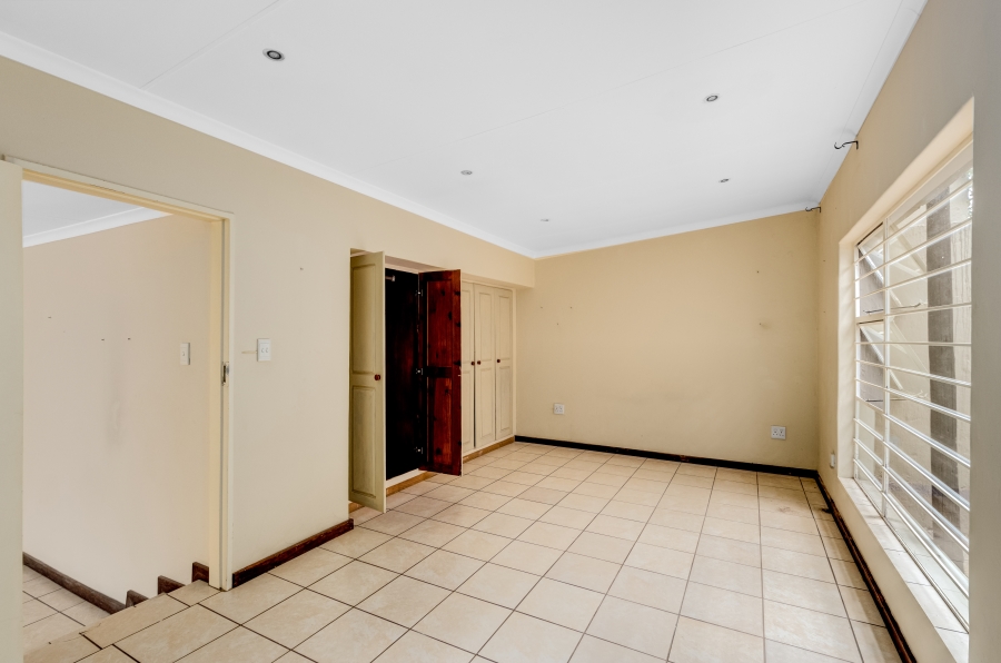 4 Bedroom Property for Sale in Chartwell Gauteng