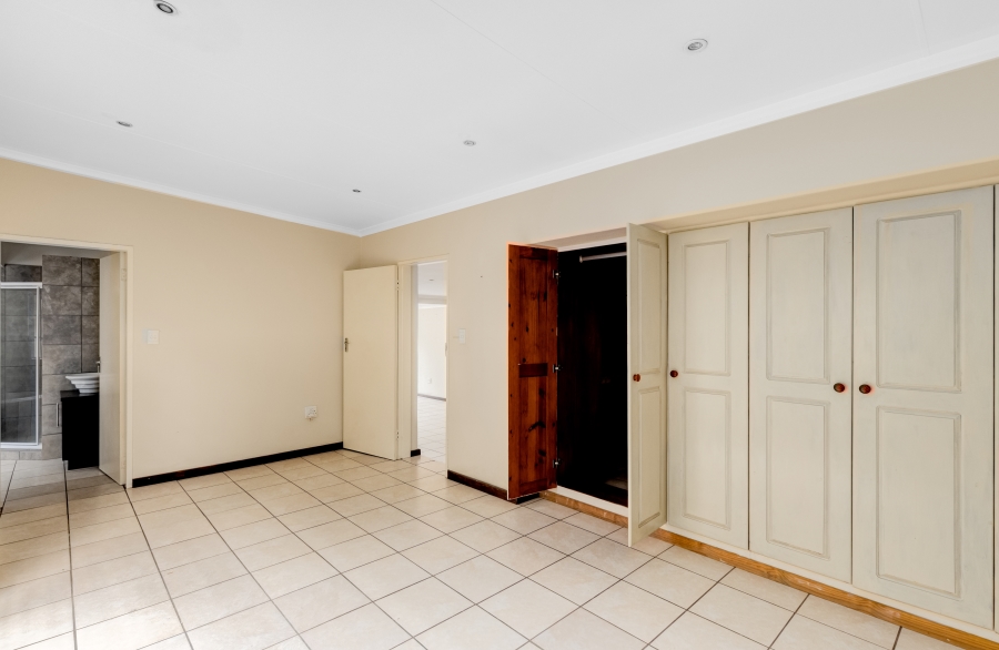 4 Bedroom Property for Sale in Chartwell Gauteng