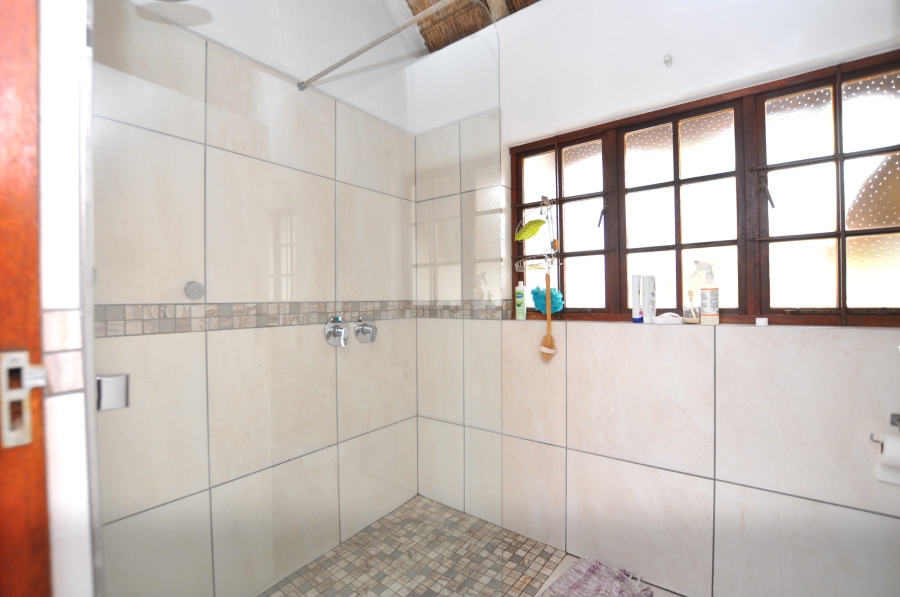 4 Bedroom Property for Sale in Vorna Valley Gauteng