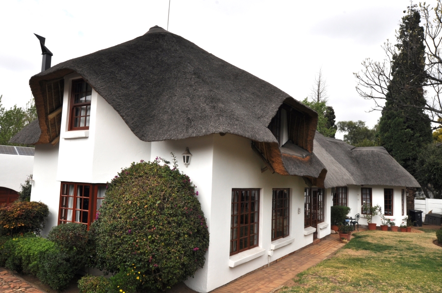 4 Bedroom Property for Sale in Vorna Valley Gauteng