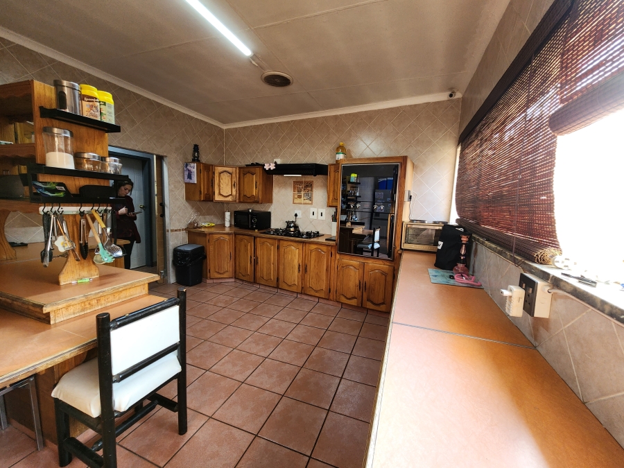 4 Bedroom Property for Sale in Vanderbijlpark SE 2 Gauteng