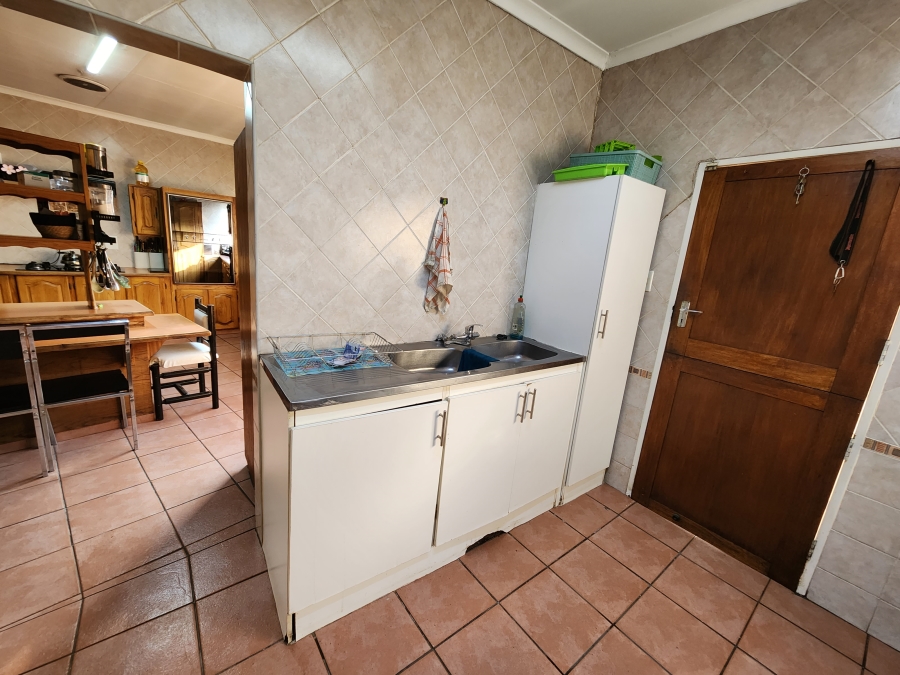 4 Bedroom Property for Sale in Vanderbijlpark SE 2 Gauteng