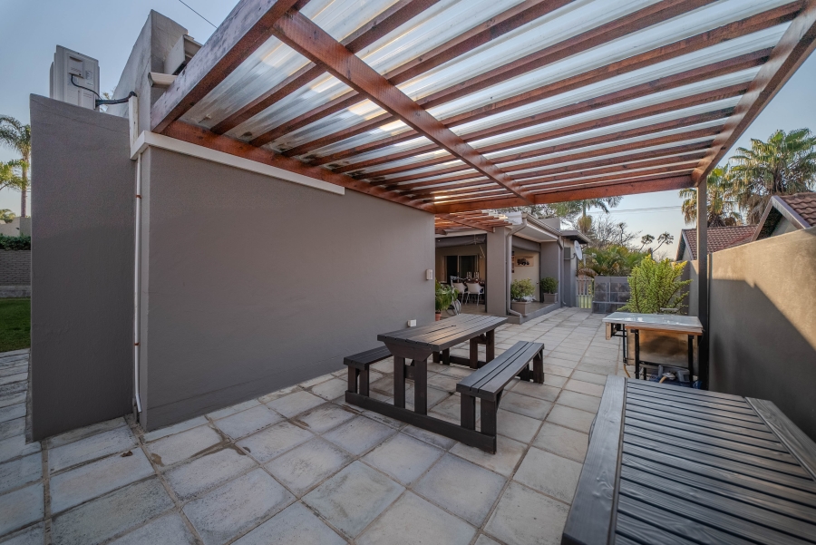 3 Bedroom Property for Sale in Constantia Park Gauteng