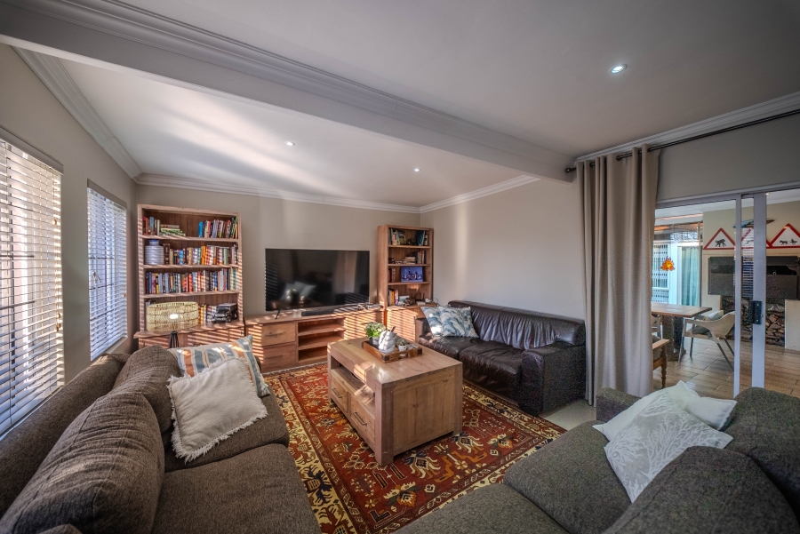 3 Bedroom Property for Sale in Constantia Park Gauteng