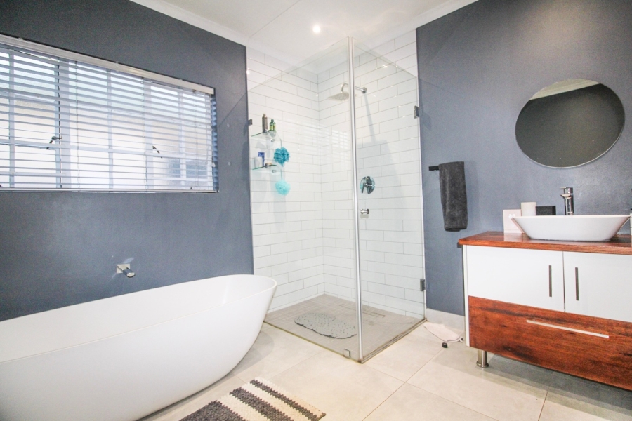3 Bedroom Property for Sale in Noordhang Gauteng