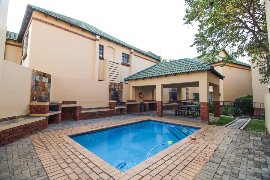 3 Bedroom Property for Sale in Noordhang Gauteng